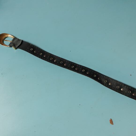 Vintage Black Studded Multi Metals Embossed Buckle Adjustable Belt - Picture 6 of 6